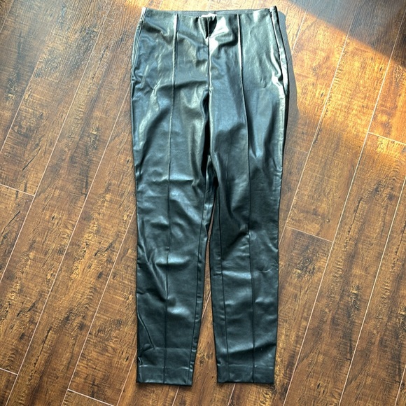 ARITZIA // BABATON // Frida Pant // US 10 - Picture 2 of 12